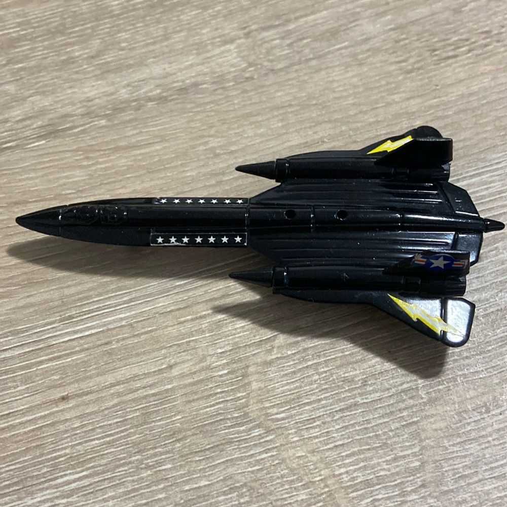 VTG Lockheed SR-71 Blackbird Spy Plane With Drone Diecast Replica by Road Champs